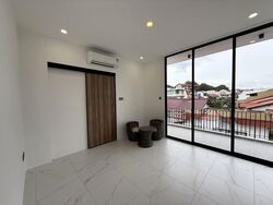 Opera Estate (D15), Terrace #542280531